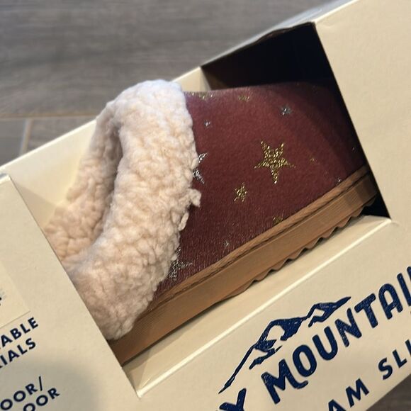 Cozy Mountain Memory Foam Women’s Slippers - Picture 10 of 10